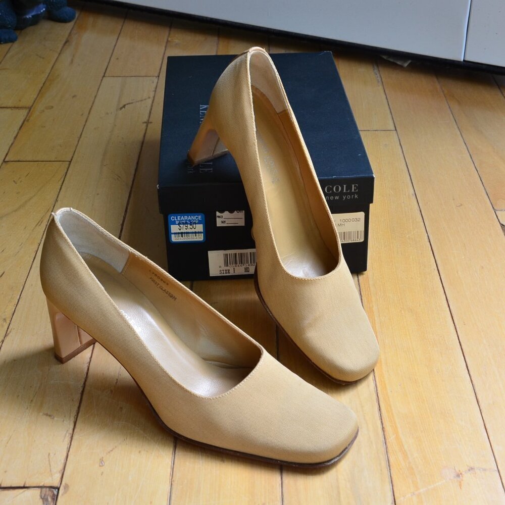 KENNETH COLE Heels Pumps Size 9M